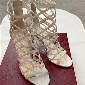 Tamara Mellon Leather Gladiator Strappy Star-Cutout Cream Sandals Size 39